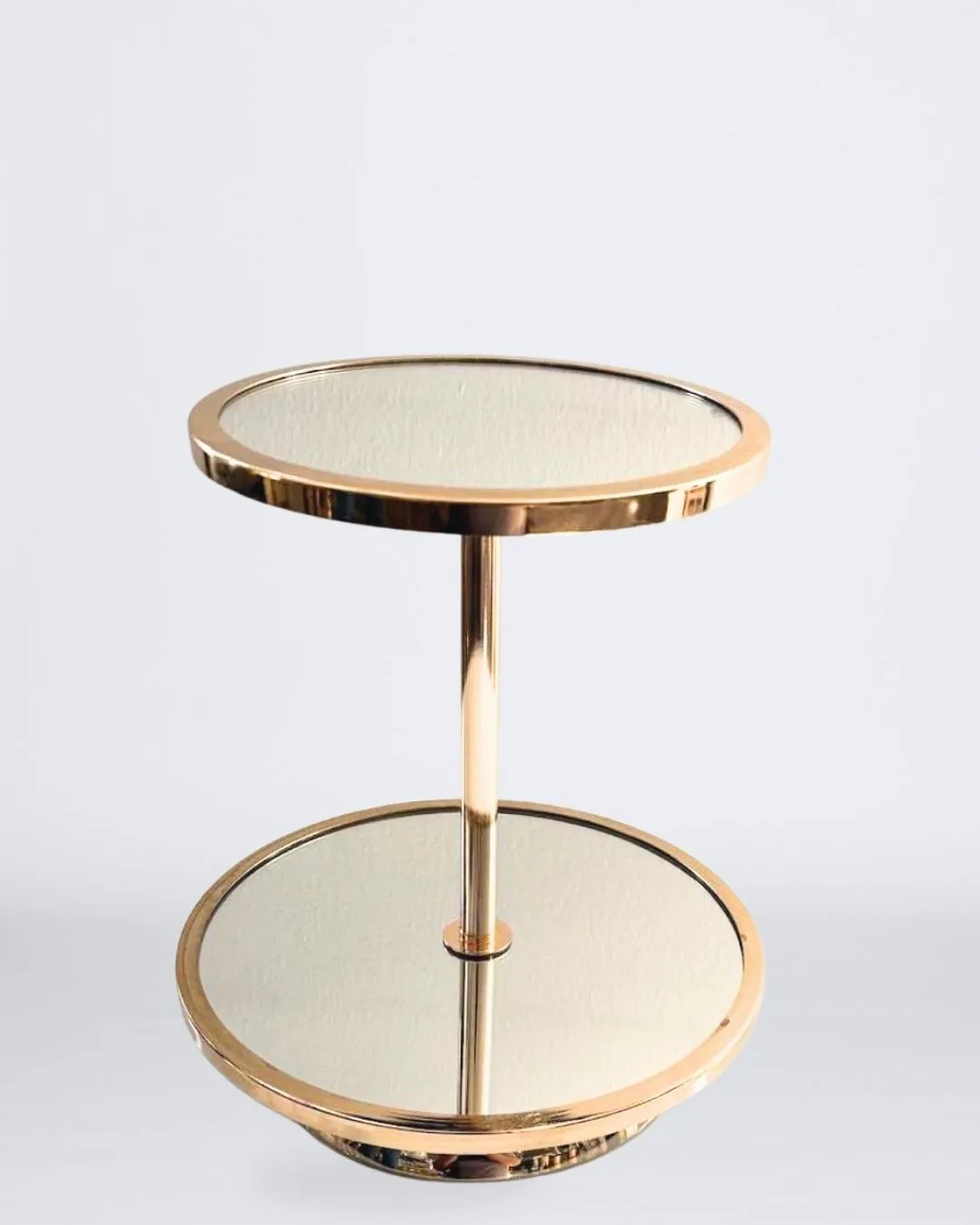 BASE DE PASTELES METAL Y ESPEJO DORADA